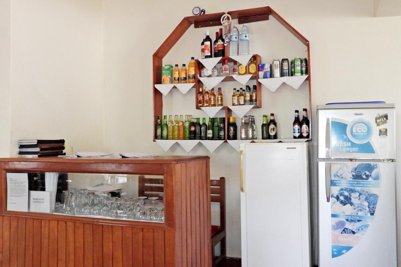 Skyway Hotel Entebbe Dış mekan fotoğraf