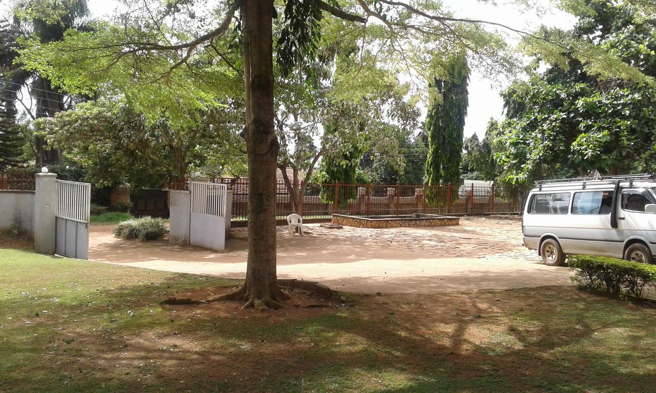 Skyway Hotel Entebbe Dış mekan fotoğraf
