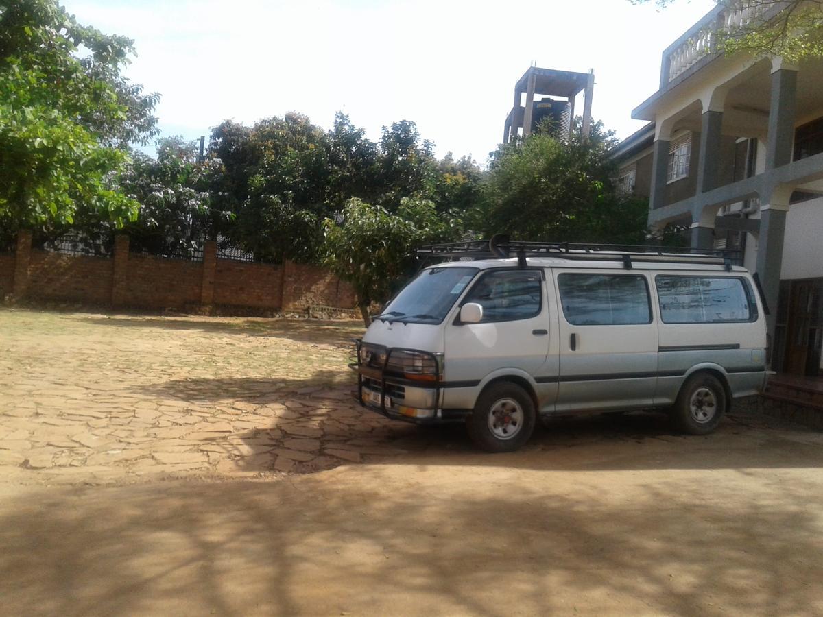 Skyway Hotel Entebbe Dış mekan fotoğraf