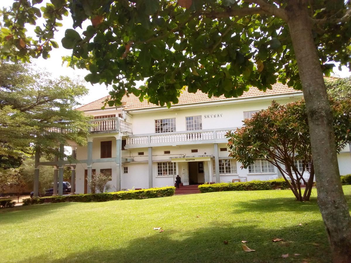 Skyway Hotel Entebbe Dış mekan fotoğraf