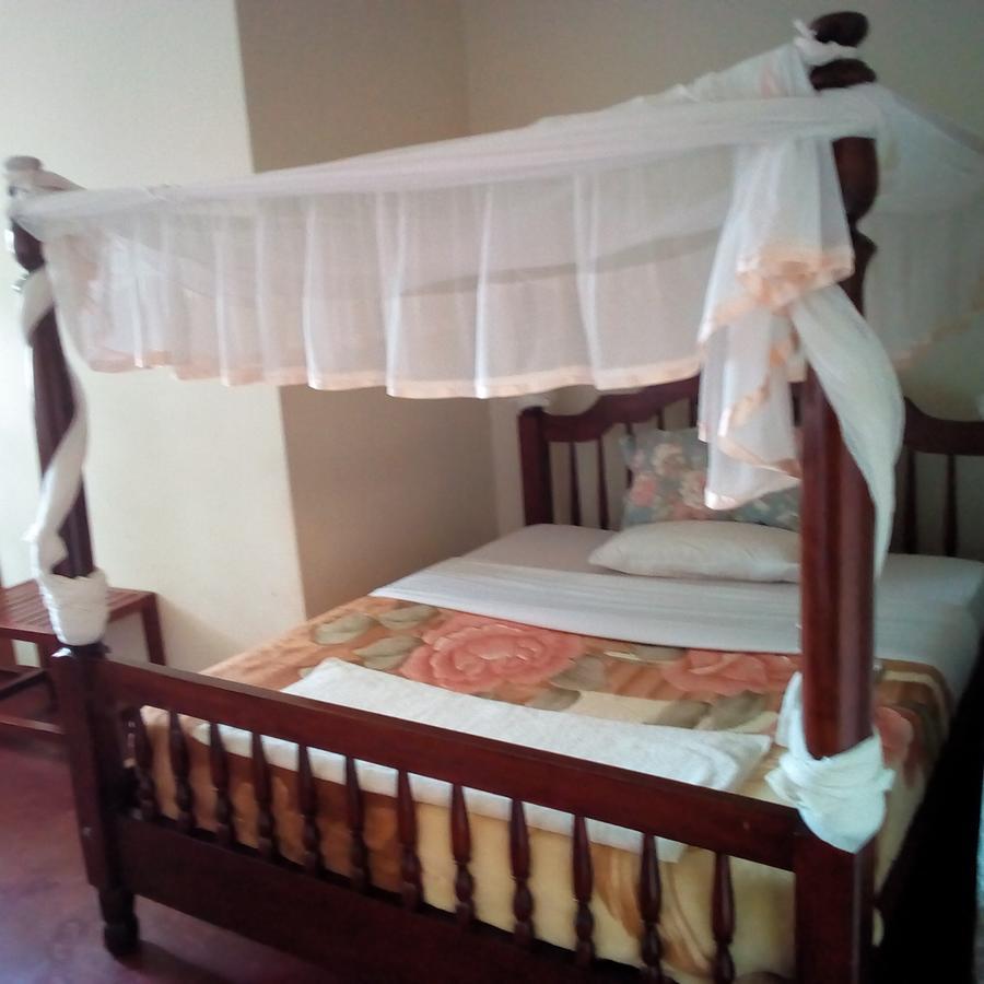 Skyway Hotel Entebbe Dış mekan fotoğraf