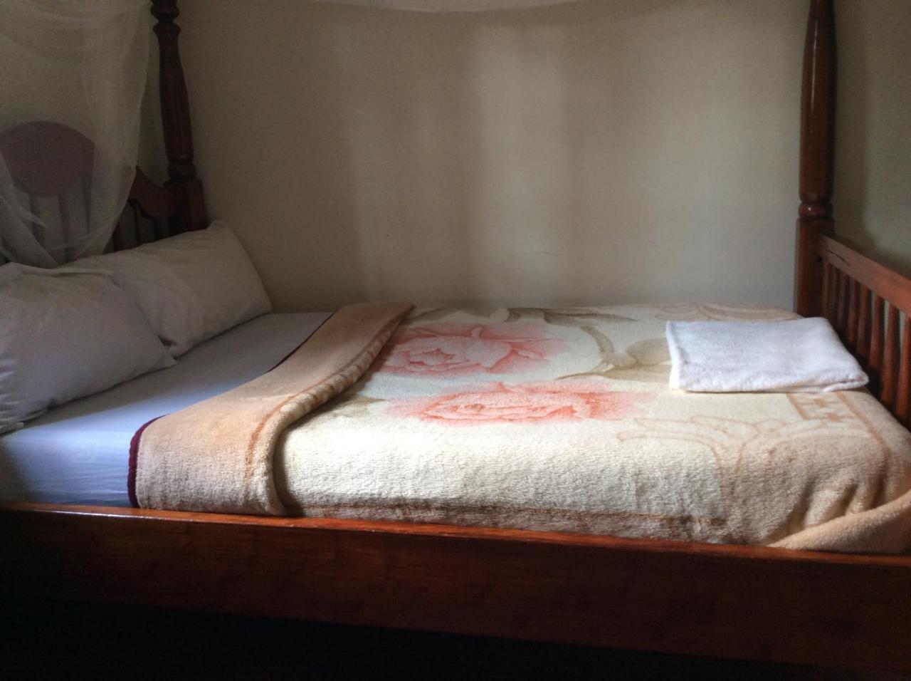 Skyway Hotel Entebbe Dış mekan fotoğraf