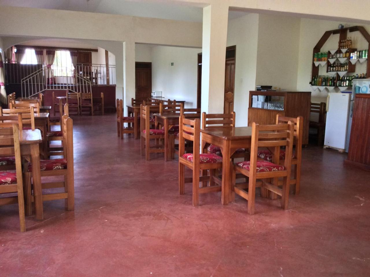 Skyway Hotel Entebbe Dış mekan fotoğraf